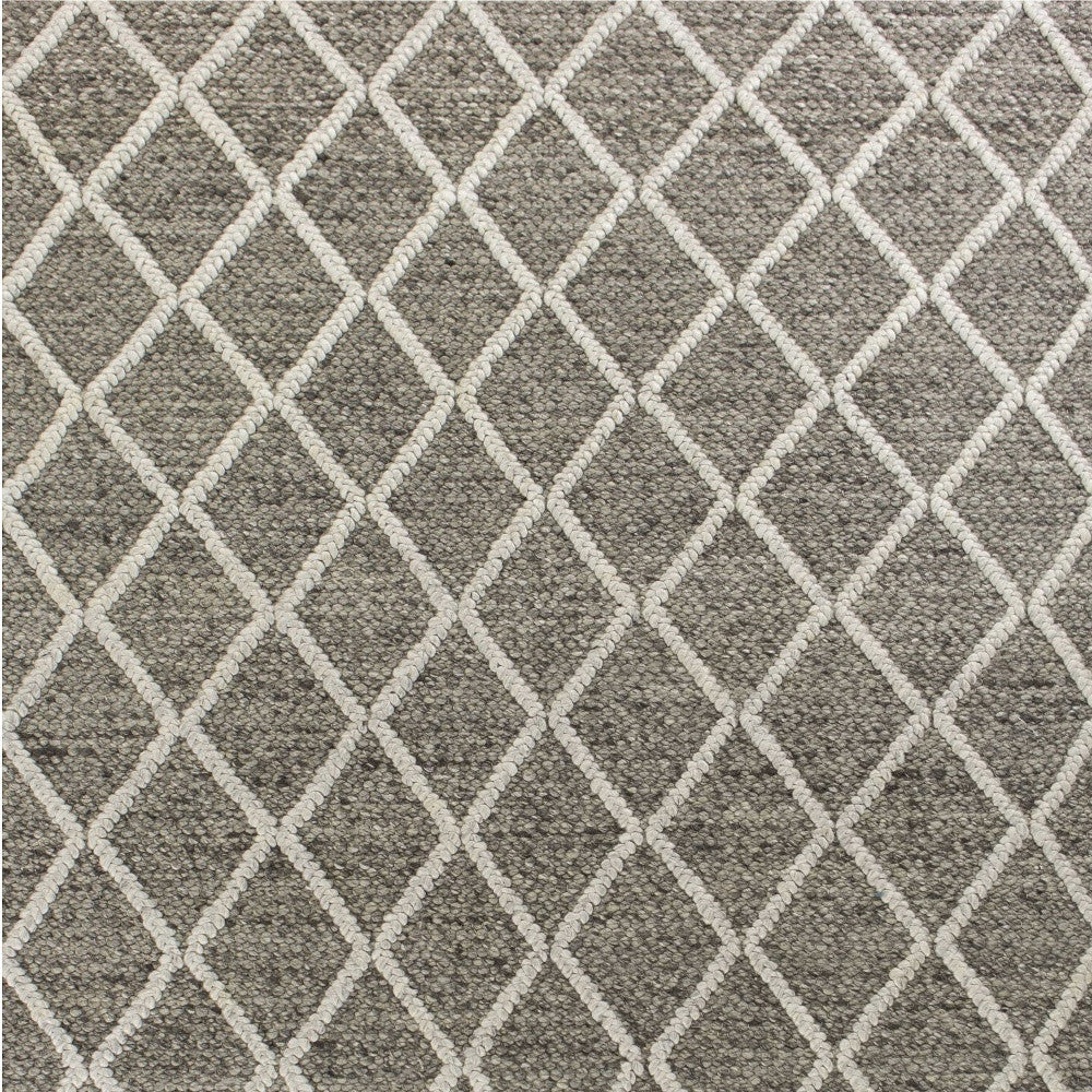 5' X 7' Dark Grey Hand Woven Diamond Pattern Indoor Area Rug