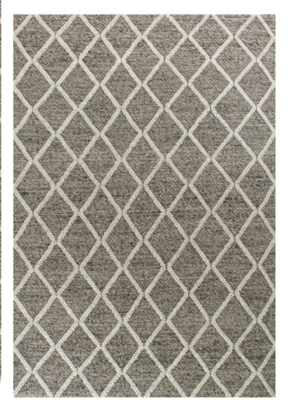 5' X 7' Dark Grey Hand Woven Diamond Pattern Indoor Area Rug