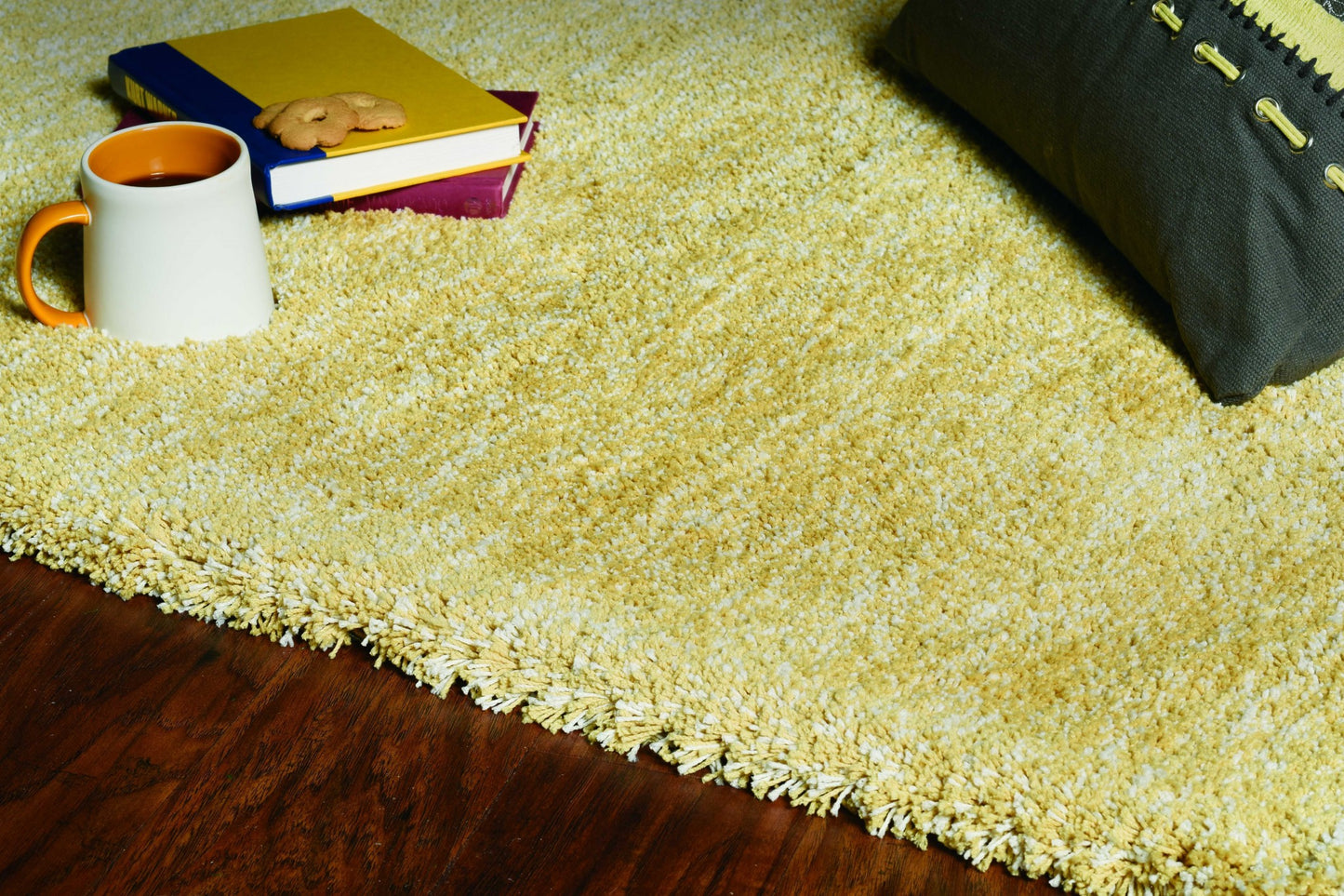 8' X 10' Yellow Heather Indoor Shag Rug