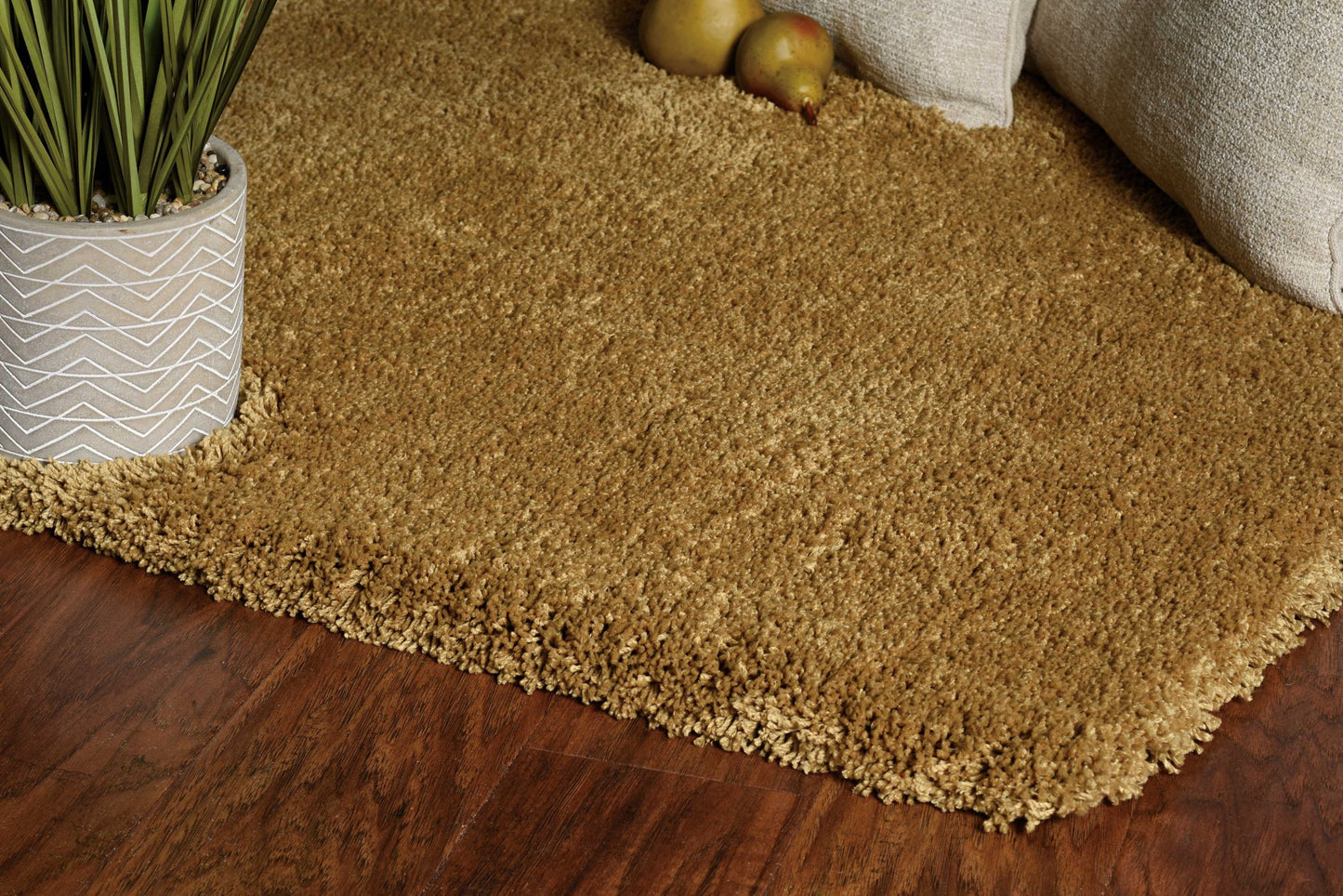 8' X 10' Gold Indoor Shag Rug