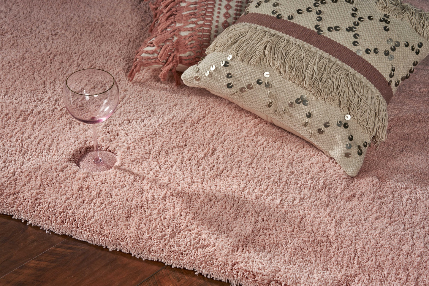 8' X 10' Rose Pink Indoor Shag Rug